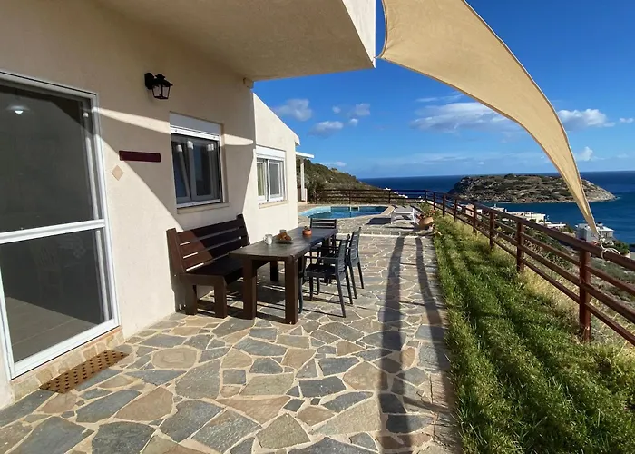 Vaia Villas