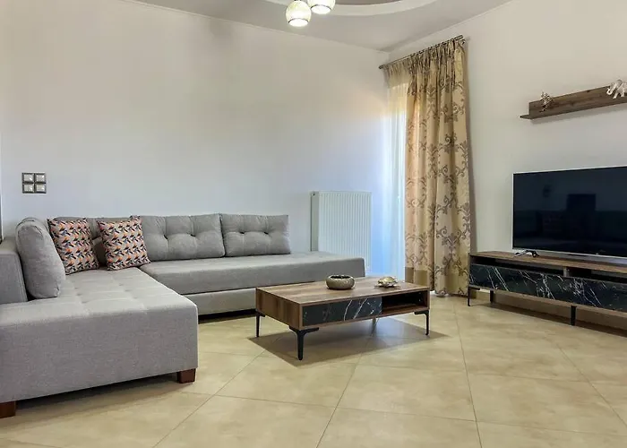 Sea Breeze Apartment