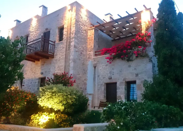 Lithos Traditional Guest Houses